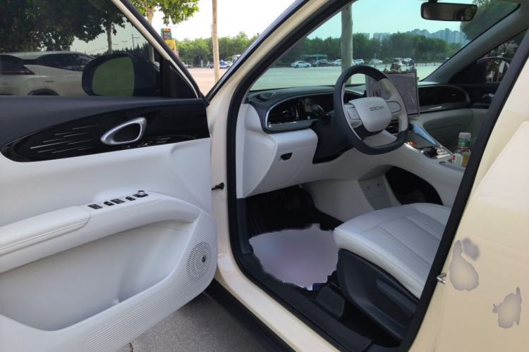 Used Geely Galaxy Geome 2025 310km Dream Edition Interior 3