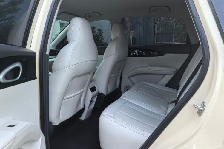 Used Geely Galaxy Geome 2025 UP 410km Exploration+ Edition Interior 4