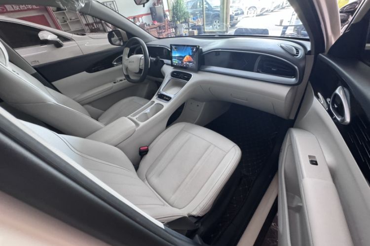 Used Geely Galaxy Geome 2025 310km Youth Edition Interior 5