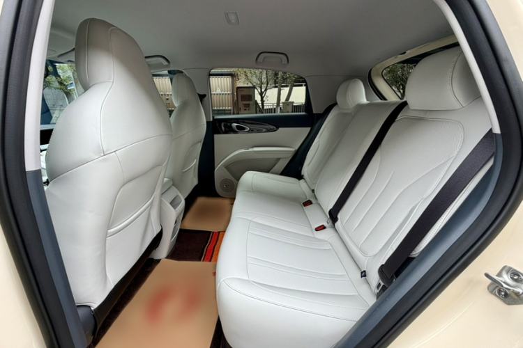 Used Geely Galaxy Geome 2025 UP 410km Exploration Edition Interior 7