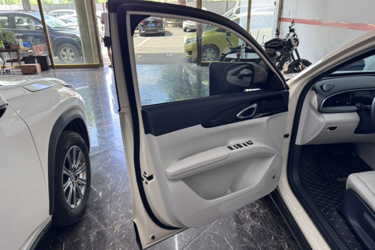 Used Geely Galaxy Geome 2025 310km Youth Edition Interior 7