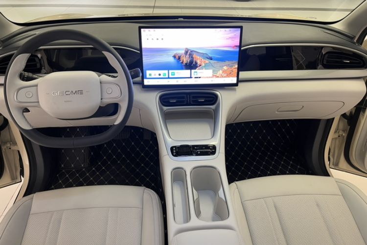 Used Geely Galaxy Geome 2025 310km Dream Edition Interior 7