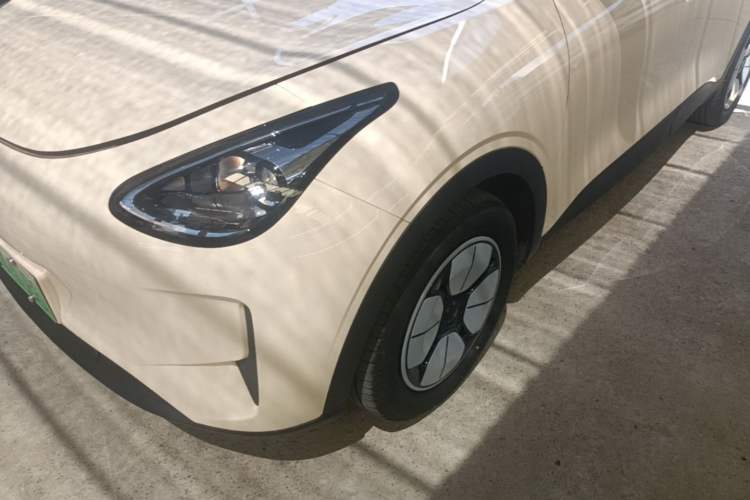 Used Geely Galaxy Geome 2025 410 km Free Version Left Front Headlight