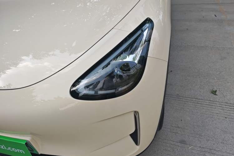 Used Geely Galaxy Geome 2025 UP 410km Exploration+ Edition Left Front Headlight