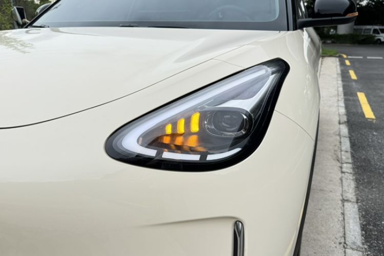 Used Geely Galaxy Geome 2025 UP 410km Exploration+ Edition Left Front Headlight
