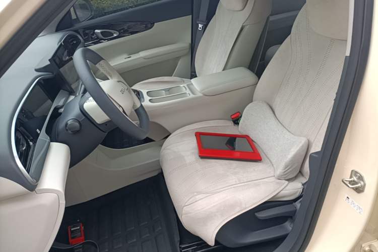 Used Geely Galaxy Geome 2025 310km Youth Edition Left Front Seat