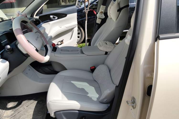 Used Geely Galaxy Geome 2025 410 km Free Version Left Front Seat