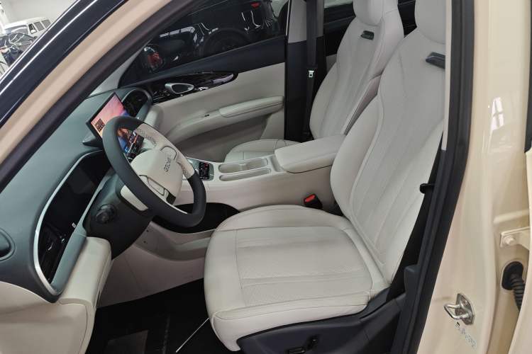 Used Geely Galaxy Geome 2025 UP 410km Exploration Edition Left Front Seat