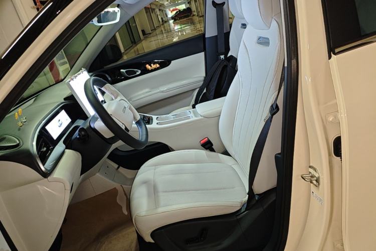 Used Geely Galaxy Geome 2025 UP 410km Exploration+ Edition Left Front Seat