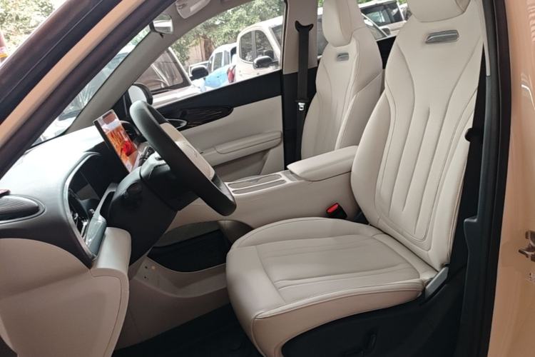 Used Geely Galaxy Geome 2025 UP 410km Exploration Edition Left Front Seat