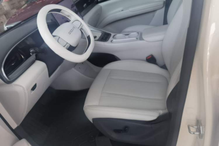 Used Geely Galaxy Geome 2025 UP 410km Exploration Edition Left Front Seat