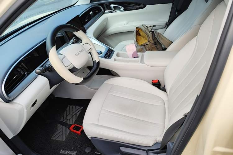 Used Geely Galaxy Geome 2025 310km Dream Edition Left Front Seat