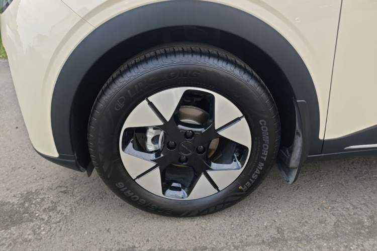 Used Geely Galaxy Geome 2025 310km Dream Edition Left Front Wheel Hub