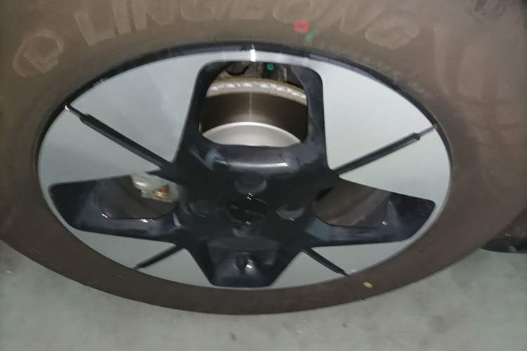 Used Geely Galaxy Geome 2025 310km Dream Edition Left Front Wheel Hub