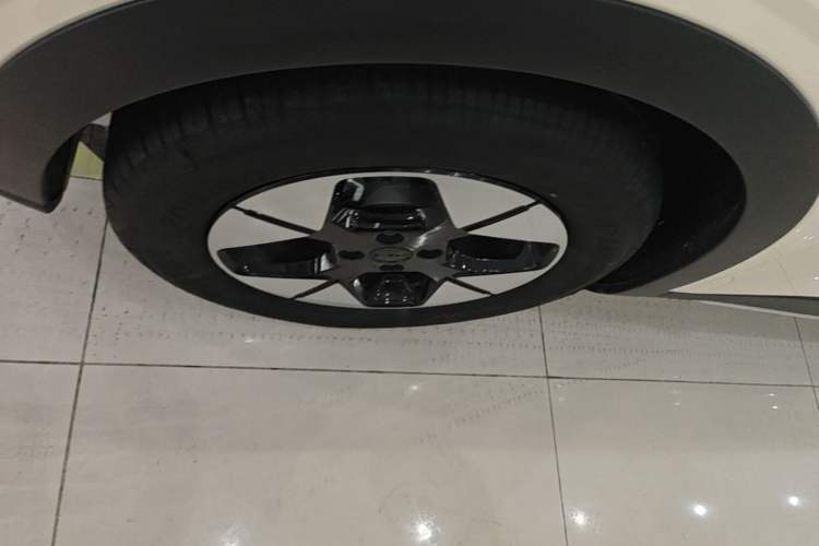 Used Geely Galaxy Geome 2025 310km Dream Edition Left Front Wheel Hub