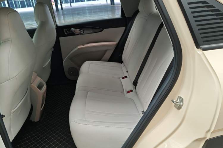 Used Geely Galaxy Geome 2025 310km Youth Edition Left Rear Seat
