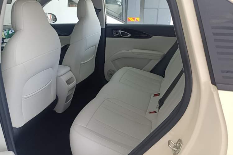 Used Geely Galaxy Geome 2025 310km Youth Edition Left Rear Seat