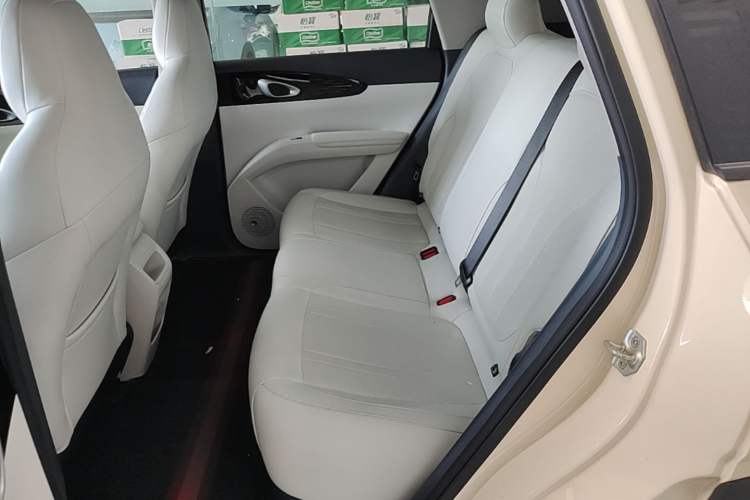 Used Geely Galaxy Geome 2025 410 km Free Version Left Rear Seat
