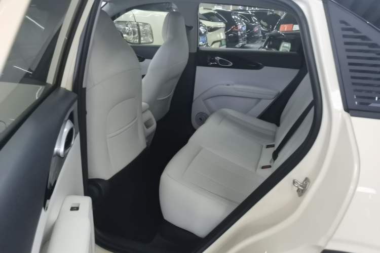 Used Geely Galaxy Geome 2025 310km Youth Edition Left Rear Seat