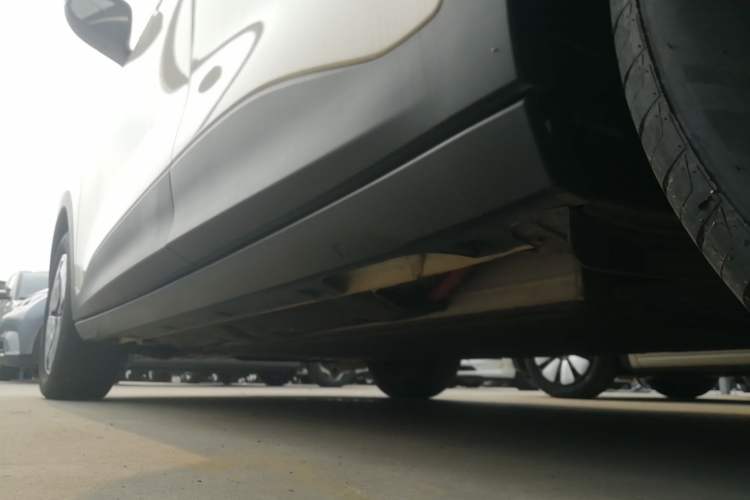 Used Geely Galaxy Geome 2025 410 km Free Version Left Side Sill