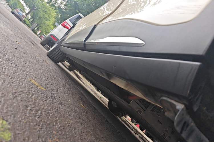 Used Geely Galaxy Geome 2025 310km Dream Edition Left Side Sill