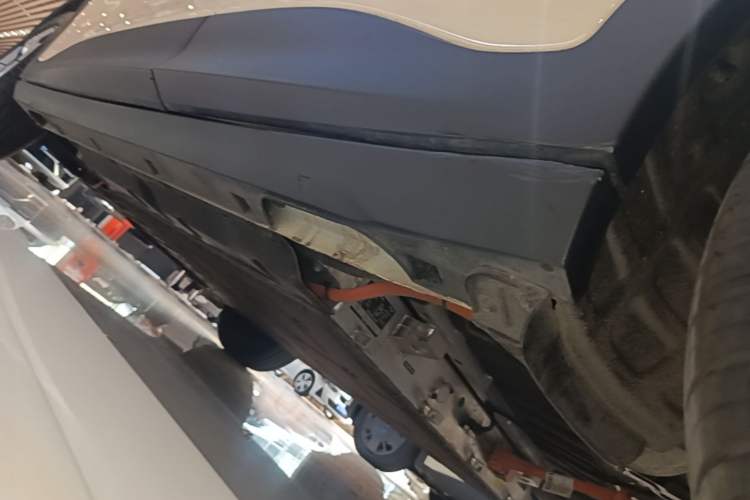 Used Geely Galaxy Geome 2025 310km Youth Edition Left Side Sill