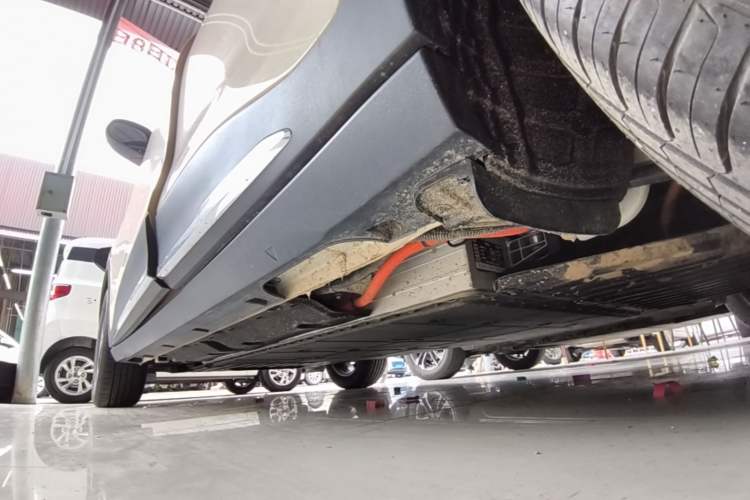 Used Geely Galaxy Geome 2025 UP 410km Exploration+ Edition Left Side Sill
