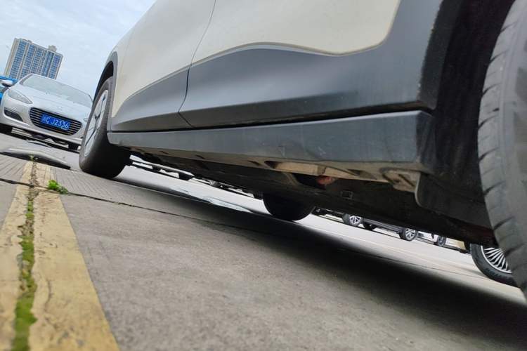 Used Geely Galaxy Geome 2025 310km Youth Edition Left Side Sill