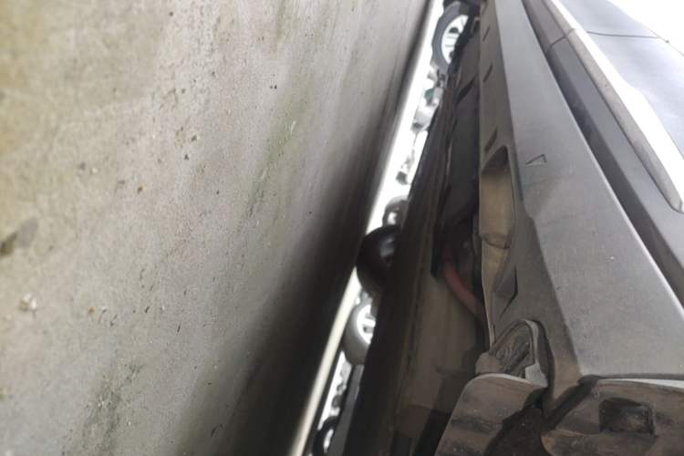 Used Geely Galaxy Geome 2025 UP 410km Exploration Edition Left Side Sill
