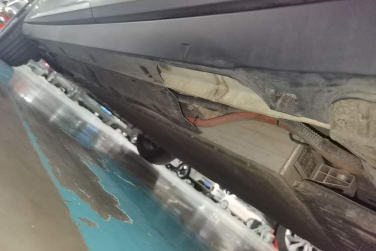 Used Geely Galaxy Geome 2025 UP 410km Exploration+ Edition Left Side Sill