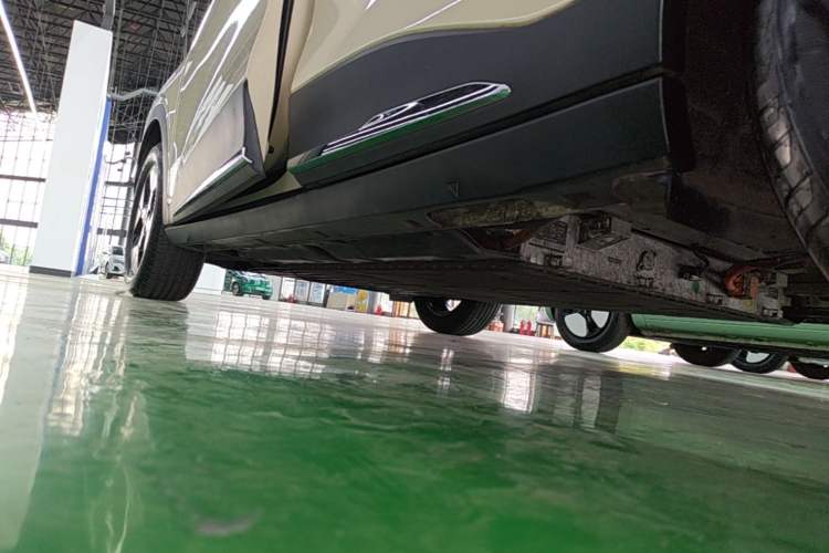 Used Geely Galaxy Geome 2025 310km Dream Edition Left Side Sill