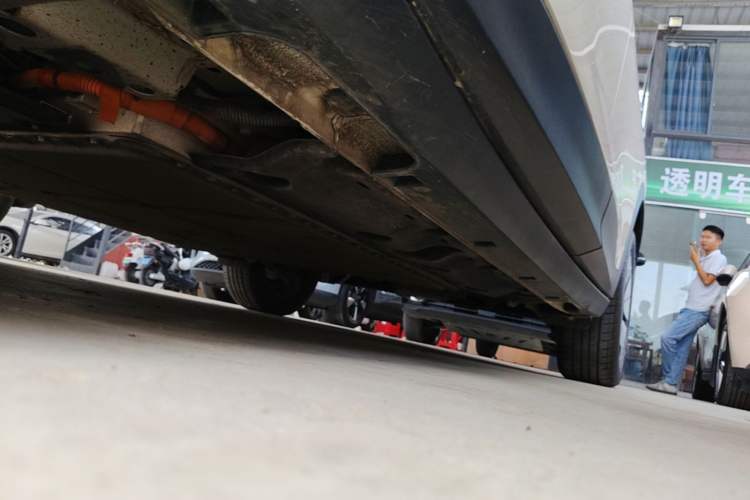 Used Geely Galaxy Geome 2025 310km Youth Edition Left Side Sill