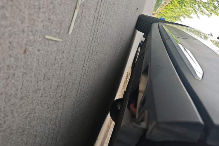 Used Geely Galaxy Geome 2025 UP 410km Exploration+ Edition Left Side Sill