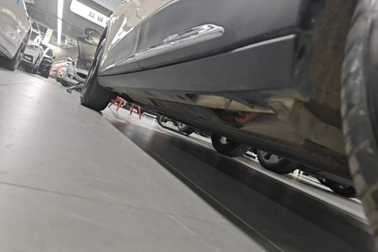 Used Geely Galaxy Geome 2025 UP 410km Exploration Edition Left Side Sill