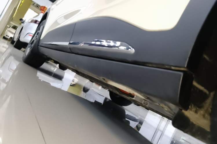 Used Geely Galaxy Geome 2025 310km Dream Edition Left Side Sill