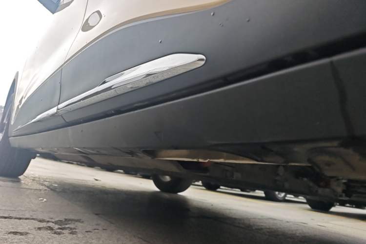 Used Geely Galaxy Geome 2025 310km Dream Edition Left Side Sill