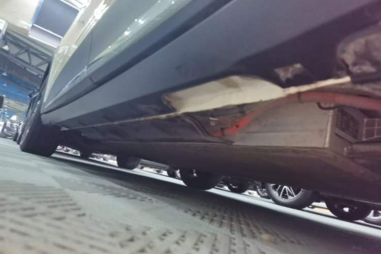 Used Geely Galaxy Geome 2025 UP 410km Exploration Edition Left Side Sill