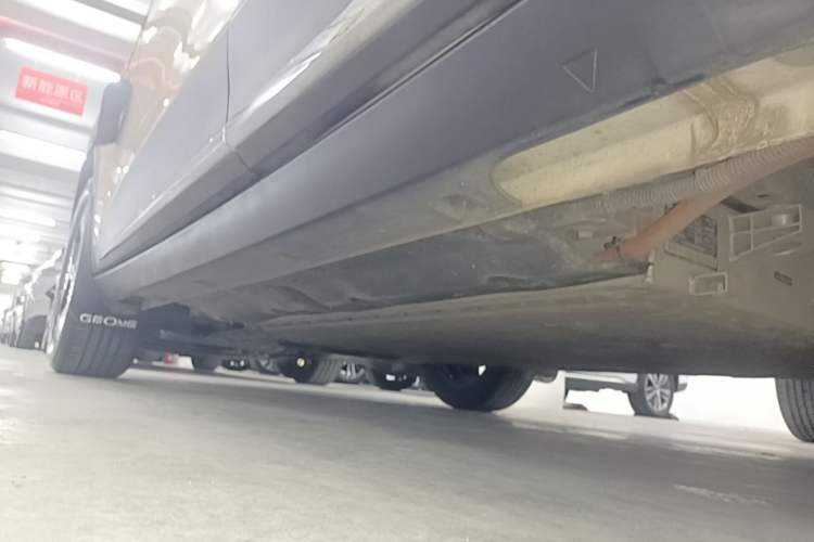 Used Geely Galaxy Geome 2025 310km Dream Edition Left Side Sill