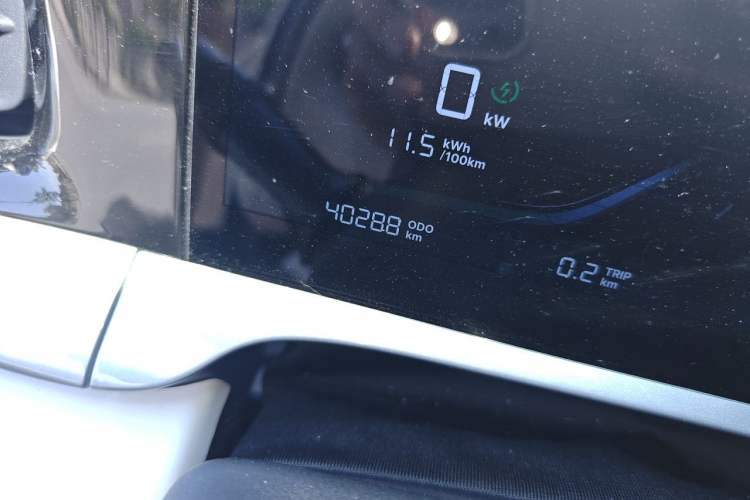Used Geely Galaxy Geome 2025 UP 410km Exploration Edition Odometer Close Up