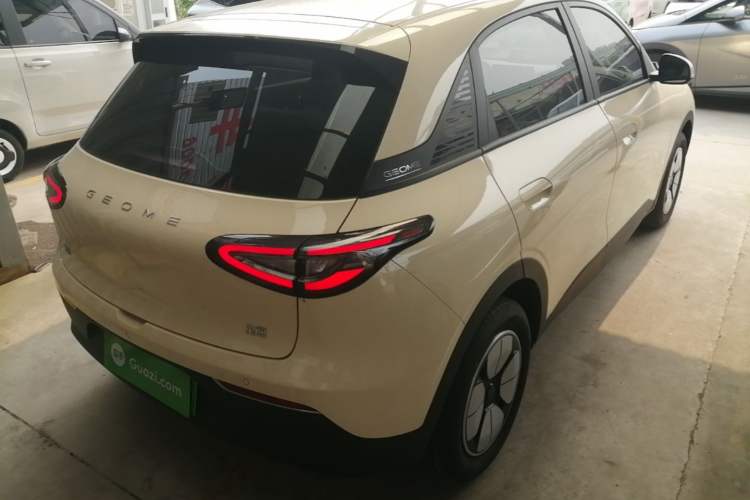 Used Geely Galaxy Geome 2025 410 km Free Version Rear Right 45 Deg
