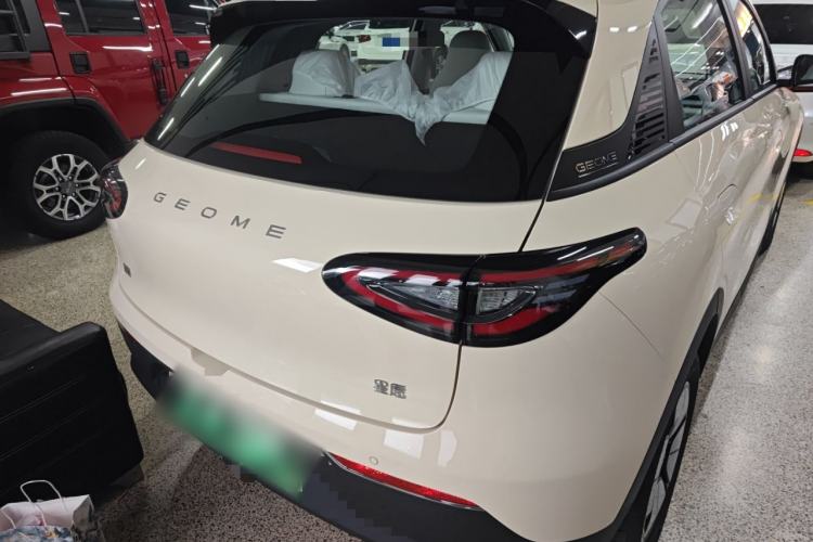 Used Geely Galaxy Geome 2025 410 km Free Version Rear Right 45 Deg