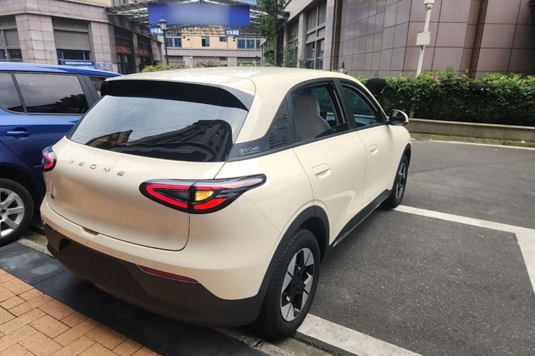 Used Geely Galaxy Geome 2025 310km Dream Edition Rear Right 45 Deg