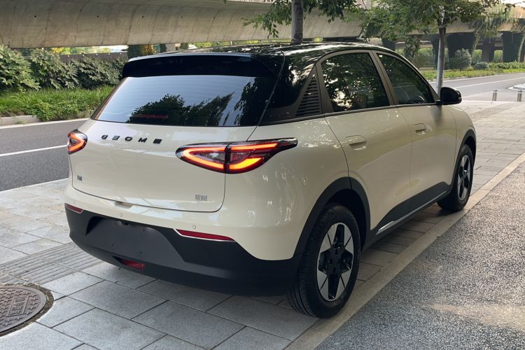 Used Geely Galaxy Geome 2025 310km Dream Edition Rear Right 45 Deg