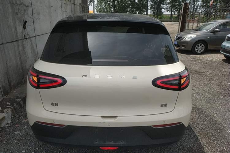 Used Geely Galaxy Geome 2025 310km Youth Edition Rear