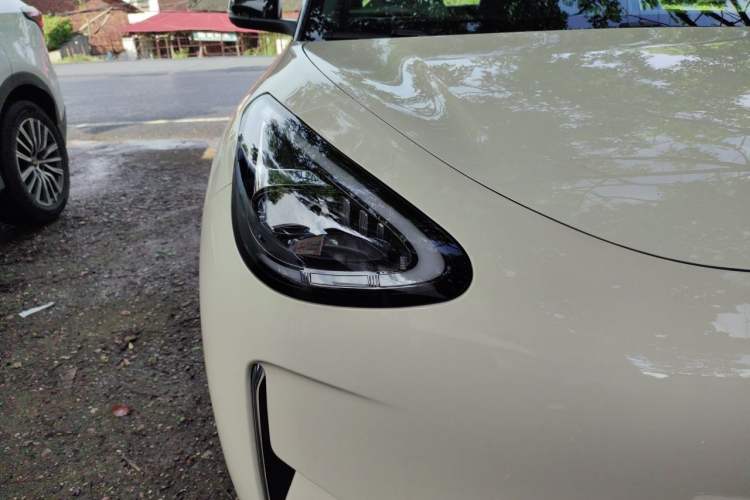 Used Geely Galaxy Geome 2025 310km Dream Edition Right Front Headlight