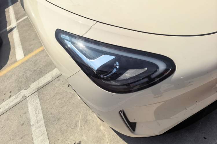 Used Geely Galaxy Geome 2025 UP 410km Exploration Edition Right Front Headlight