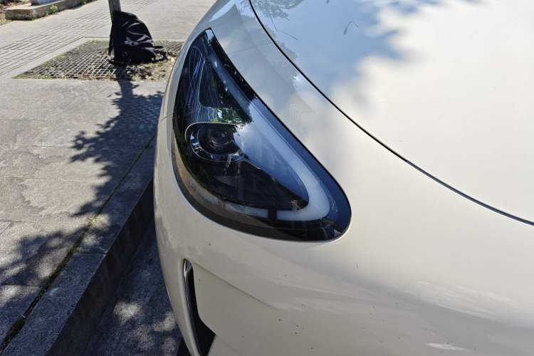 Used Geely Galaxy Geome 2025 UP 410km Exploration Edition Right Front Headlight