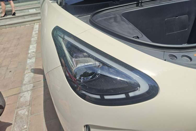 Used Geely Galaxy Geome 2025 310km Dream Edition Right Front Headlight