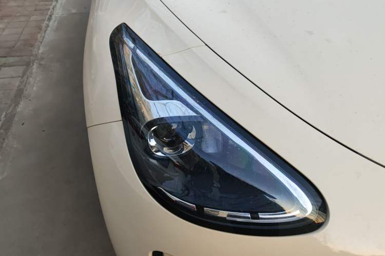 Used Geely Galaxy Geome 2025 310km Youth Edition Right Front Headlight