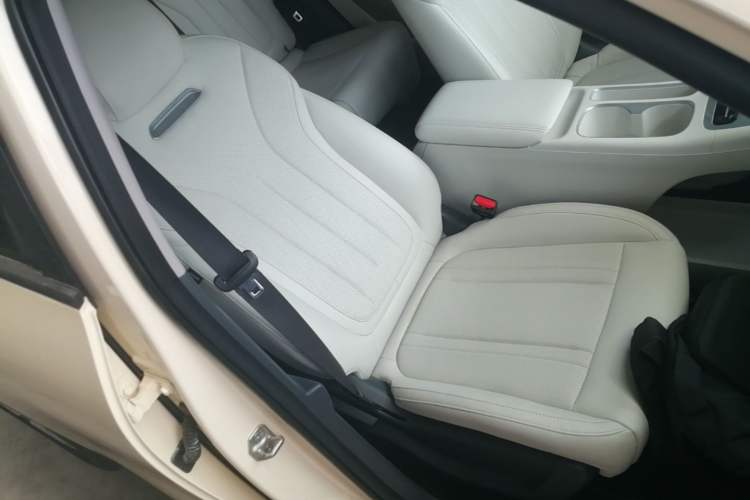 Used Geely Galaxy Geome 2025 410 km Free Version Right Front Seat